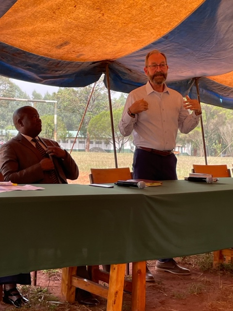 Volunteers serving Estevan with love